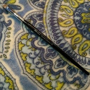 Sephora collection professional brush #20 brow